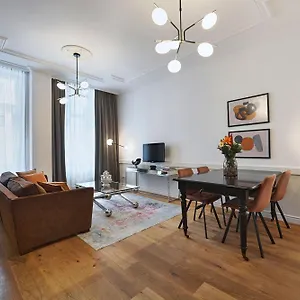 Apartment 6, Wien