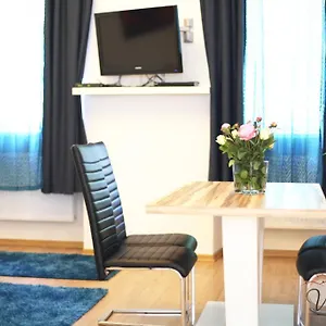 Enenkelstrasse Apartman
