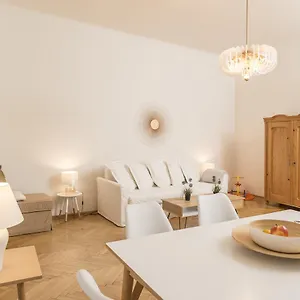 Apartment Silent Paradise Ober St Veit By Ichbucheat, Wien